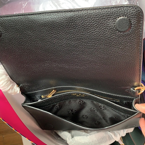 Tory Burch Britten Clutch Black - Picture 10 of 14